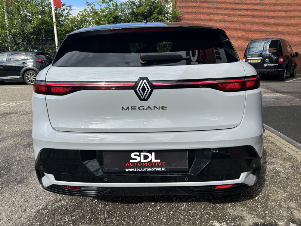 Renault Mégane E-Tech EV40 Boost Charge Techno // NAVI + CARPLAY // FULL LED // CAMERA // CLIMA // STOEL + STUURWIELVERWARMING // SFEERVERLICHT 5