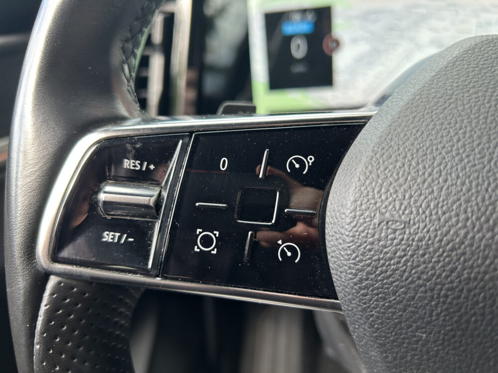 Renault Mégane E-Tech EV40 Boost Charge Techno // NAVI + CARPLAY // FULL LED // CAMERA // CLIMA // STOEL + STUURWIELVERWARMING // SFEERVERLICHT 9