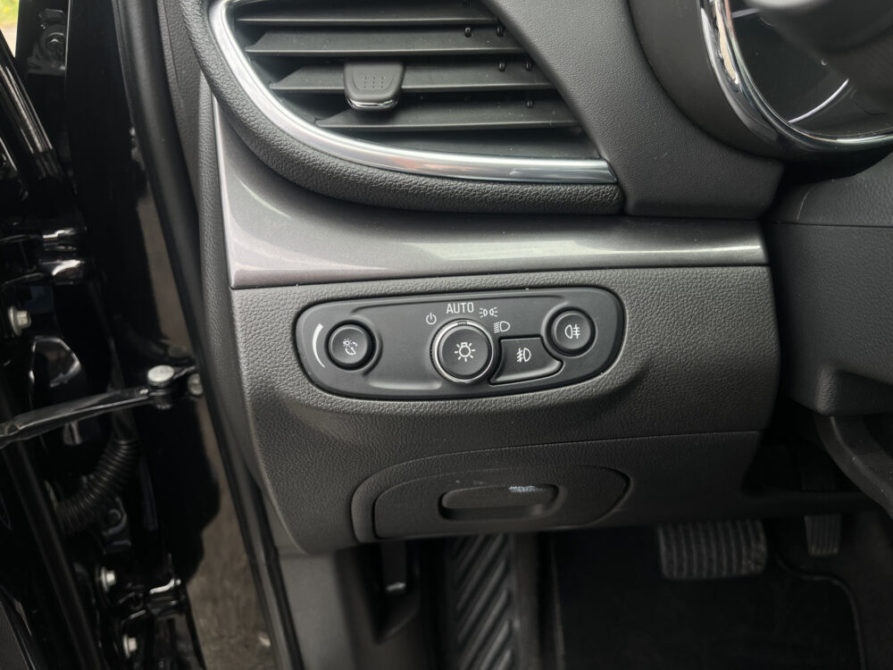Opel Mokka X 1.4 Turbo Online Edition // LED // HALF-LEDER // KEYLESS // NAVI + CARPLAY // CAMERA // PDC V+A 20