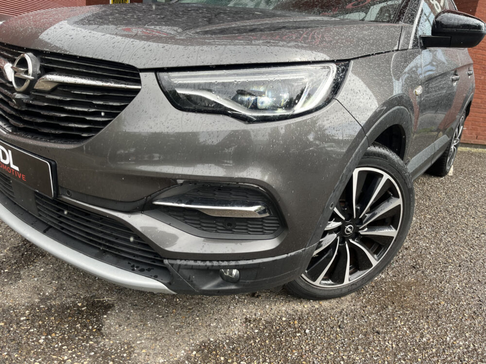 Opel Grandland X 1.6 Turbo Hybrid4 Ultimate 300PK!! // AFN. TREKHAAK // 360 CAMERA // STOELVERKOELING-VERWARMING // ELEK. KLEP // DODEHOEK // NAV 15