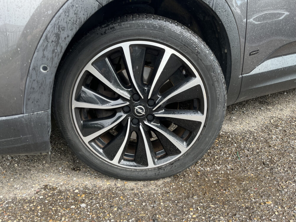 Opel Grandland X 1.6 Turbo Hybrid4 Ultimate 300PK!! // AFN. TREKHAAK // 360 CAMERA // STOELVERKOELING-VERWARMING // ELEK. KLEP // DODEHOEK // NAV 16