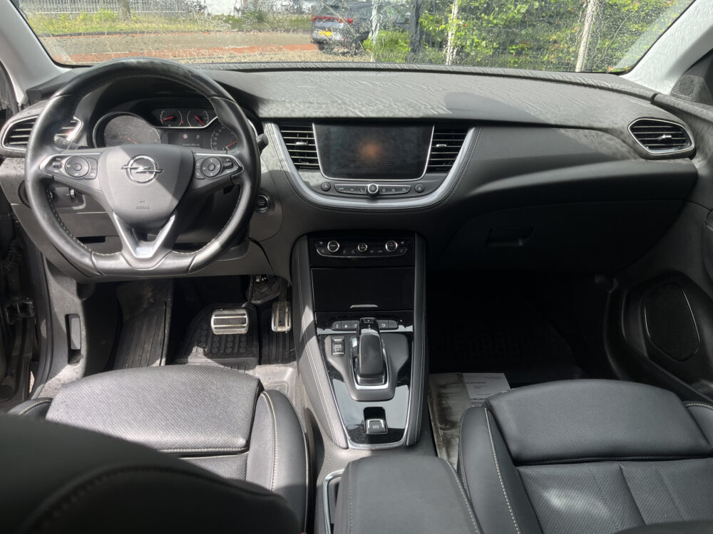 Opel Grandland X 1.6 Turbo Hybrid4 Ultimate 300PK!! // AFN. TREKHAAK // 360 CAMERA // STOELVERKOELING-VERWARMING // ELEK. KLEP // DODEHOEK // NAV 20