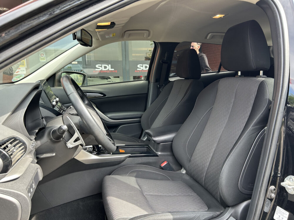 Mitsubishi Eclipse Cross 2.4 PHEV Intense // LED // CAMERA // KEYLESS // APPLE CARPLAY / ANDROID AUTO // CLIMA // STOELVERWARMING 8