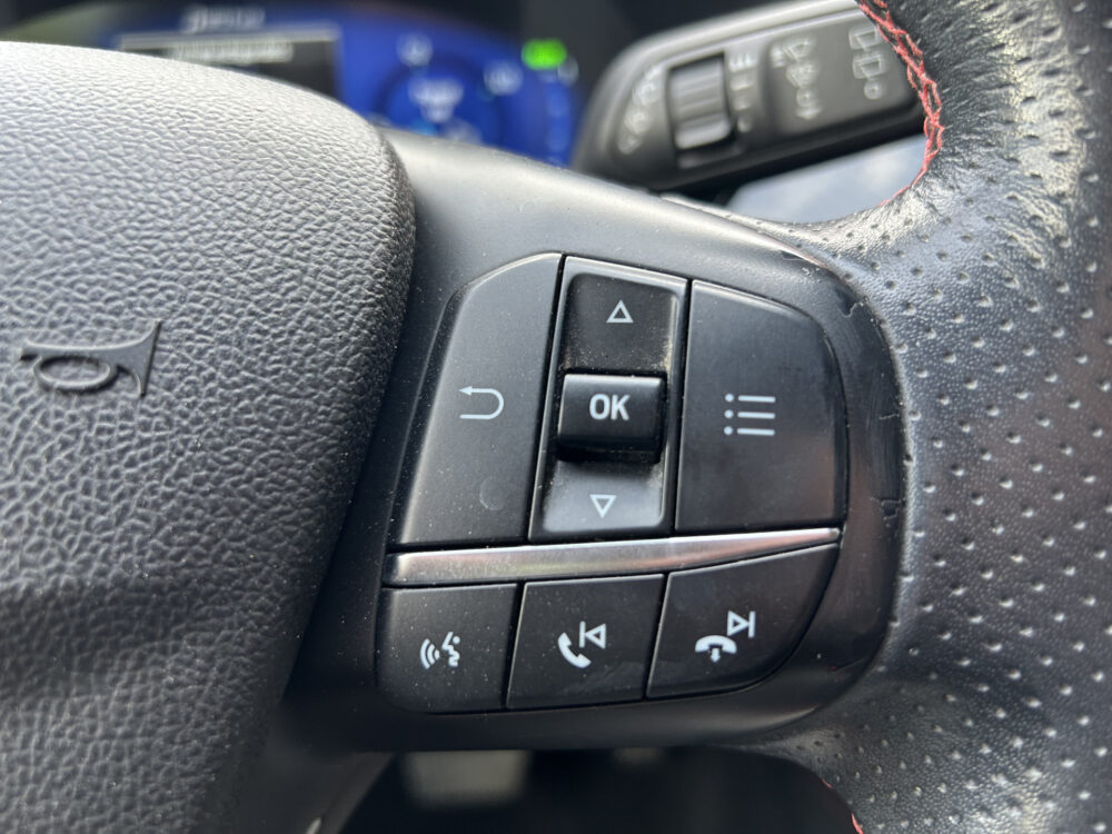 Ford Kuga 2.5 PHEV ST-Line // LED // ADAPTIVE CRUISE // KEYLESS // CAMERA // NAVI + CARPLAY // DODEHOEKDETECTIE 10