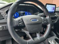 Ford Kuga 2.5 PHEV ST-Line // LED // ADAPTIVE CRUISE // KEYLESS // CAMERA // NAVI + CARPLAY // DODEHOEKDETECTIE 39