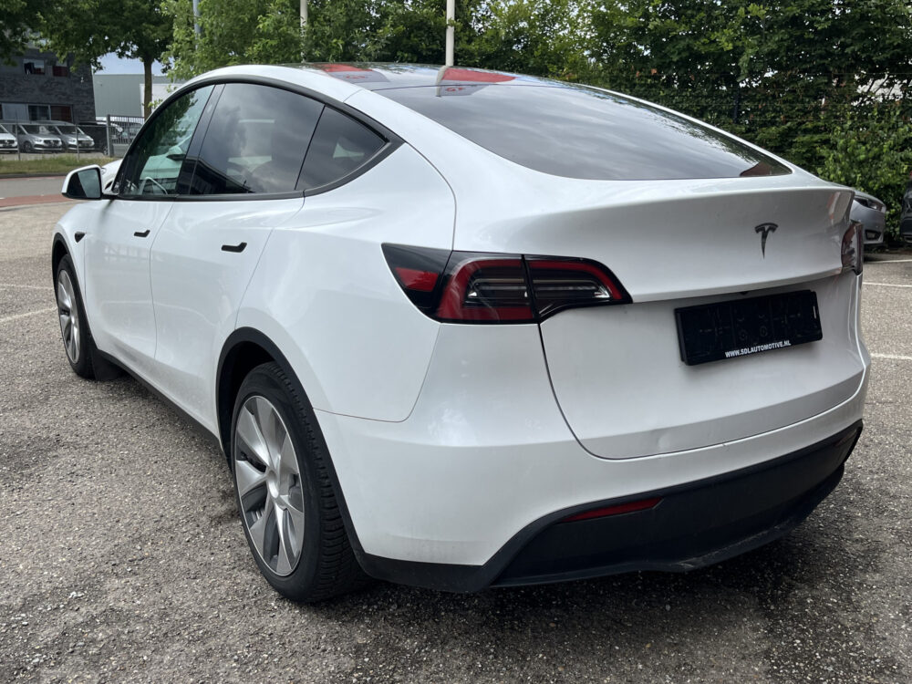 Tesla Model Y RWD 1e EIGENAAR // PANODAK // NAVI // ADAPTIVE CRUISE // CLIMA // AUTOPILOT // 360 CAMERA // LEDEREN BEKLEDING // 3