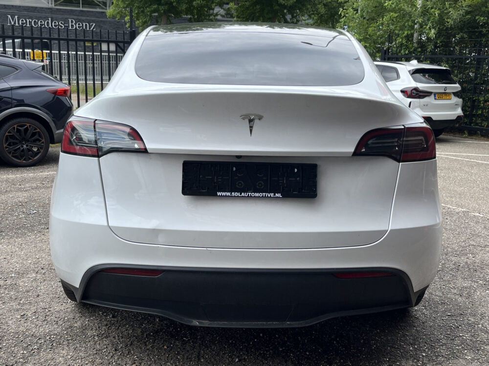 Tesla Model Y RWD 1e EIGENAAR // PANODAK // NAVI // ADAPTIVE CRUISE // CLIMA // AUTOPILOT // 360 CAMERA // LEDEREN BEKLEDING // 5