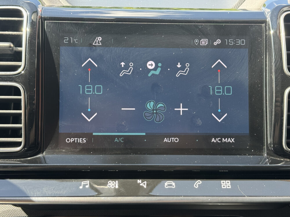 Citroën C5 Aircross 1.6 Plug-in Hybrid Feel // NAVI // CRUISE // CAMERA // CLIMA // APPLE CARPLAY - ANDROID AUTO // BLIND SPOT MONITOR // 23