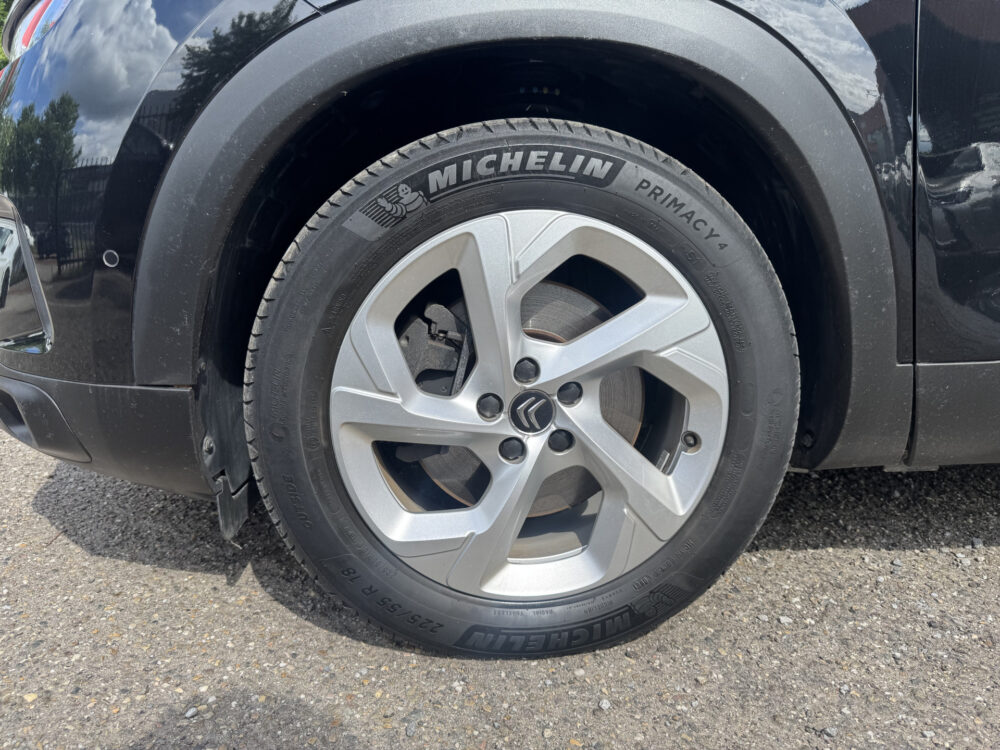 Citroën C5 Aircross 1.6 Plug-in Hybrid Feel // NAVI // CRUISE // CAMERA // CLIMA // APPLE CARPLAY - ANDROID AUTO // BLIND SPOT MONITOR // 9
