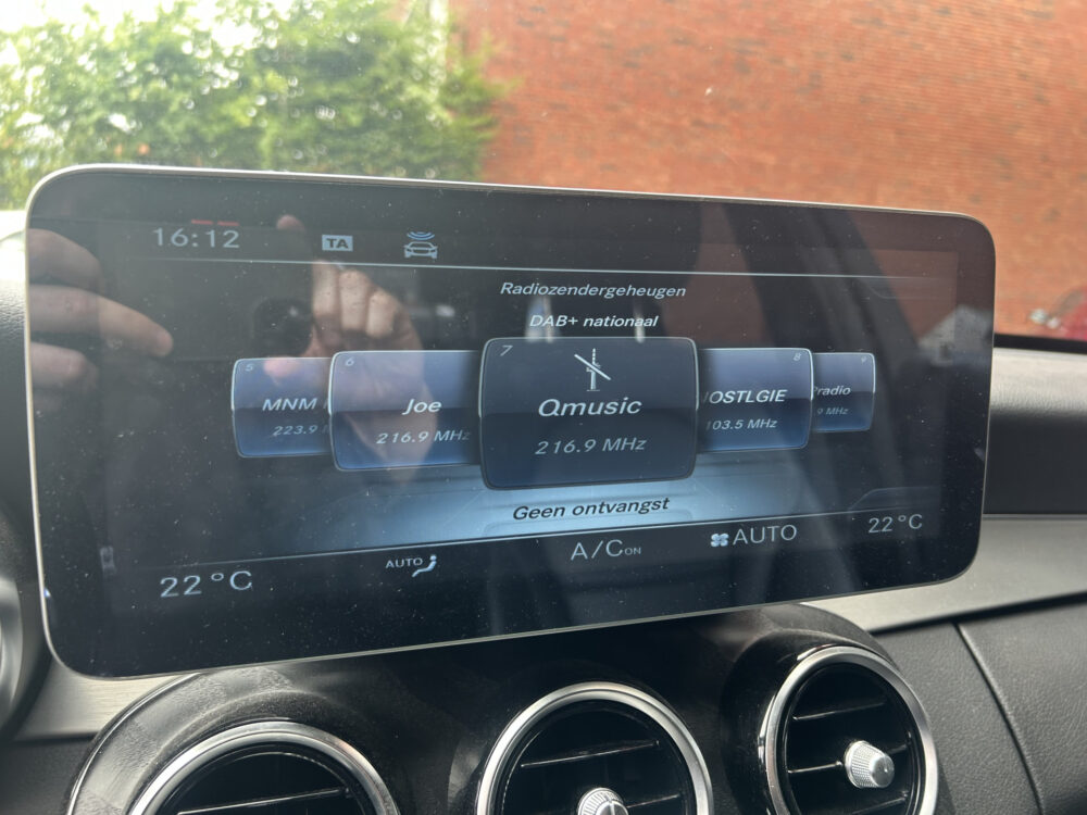 Mercedes-Benz C-Klasse 350 e Business Solution AMG Upgrade Edition // FULL LED // LEDER // BURMESTER AUDIO // NAVI // CAMERA // ELEK. KOFFERKLEP // TRE 15
