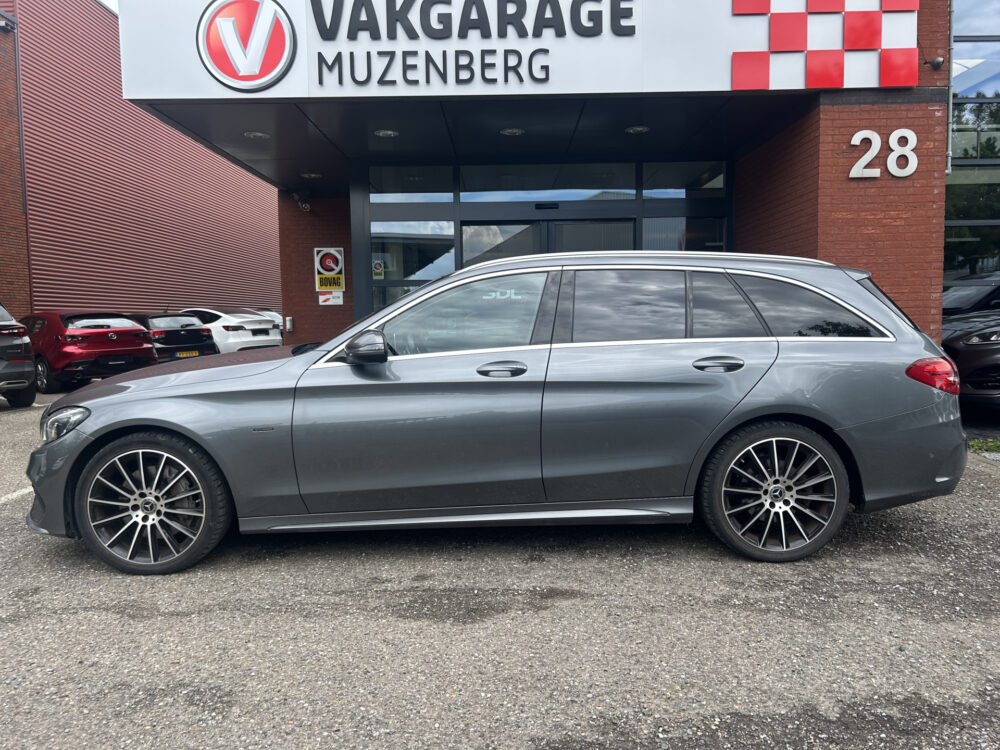 Mercedes-Benz C-Klasse 350 e Business Solution AMG Upgrade Edition // FULL LED // LEDER // BURMESTER AUDIO // NAVI // CAMERA // ELEK. KOFFERKLEP // TRE 2