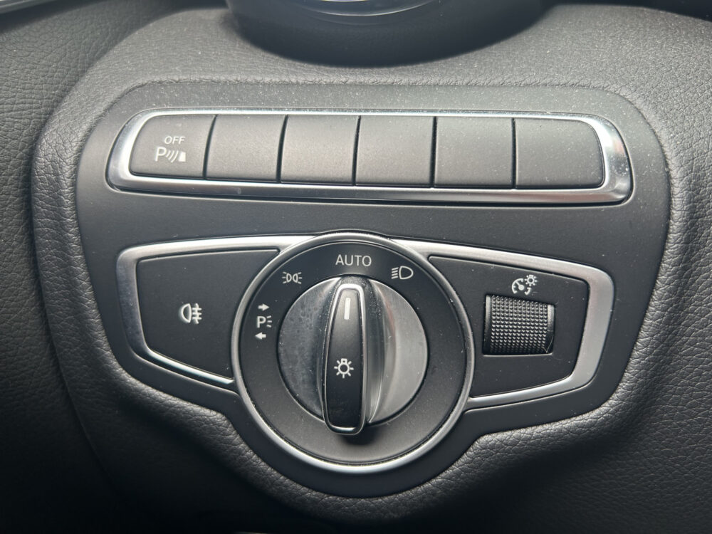 Mercedes-Benz C-Klasse 350 e Business Solution AMG Upgrade Edition // FULL LED // LEDER // BURMESTER AUDIO // NAVI // CAMERA // ELEK. KOFFERKLEP // TRE 21