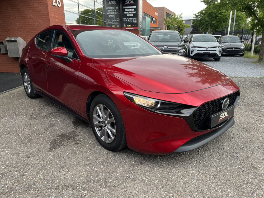 Mazda 3 2.0 SkyActiv-G 120 TS+ // NAVI // PDC // ADAPTIVE CRUISE // BLIND SPOT MONITOR // 2