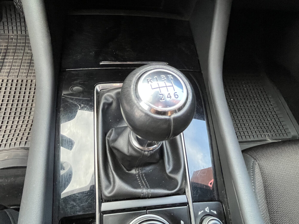 Mazda 3 2.0 SkyActiv-G 120 TS+ // NAVI // PDC // ADAPTIVE CRUISE // BLIND SPOT MONITOR // 23