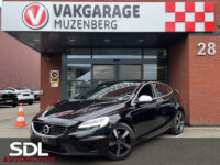 Volvo V40 1.5 T2 R-Design // NAVI // CRUISE // LED // PDC // TREKHAAK // STOELVERWARMING // 32