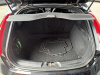 Volvo V40 1.5 T2 R-Design // NAVI // CRUISE // LED // PDC // TREKHAAK // STOELVERWARMING // 63