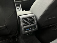 Volkswagen Golf 2.0 TSI GTI // ADAPT. CRUISE // SCHUIF-KANTELDAK // DODEHOEK // VIRTUAL COCKPIT // CAMERA+SENSOREN // NAVI+CARPLAY // 68