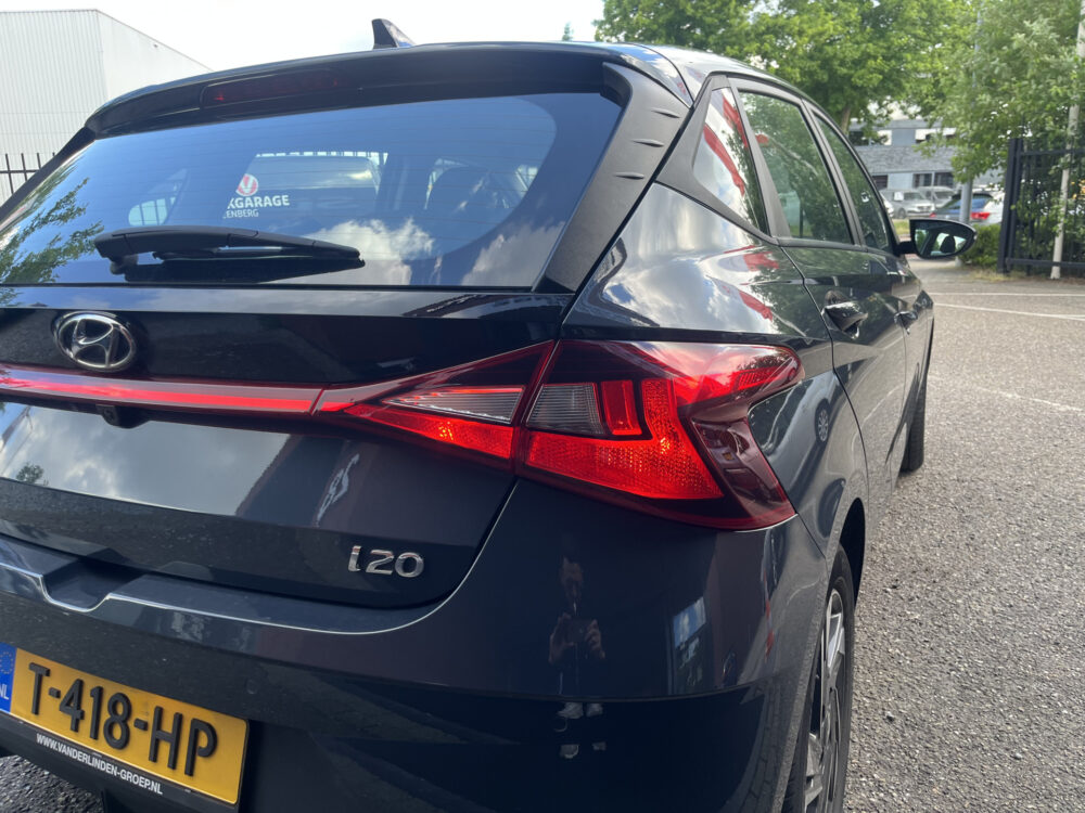 Hyundai i20 1.0 T-GDI Comfort Smart // CAMERA+SENSOREN // CRUISE // NAVI+CARPLAY // AIRCO // 16