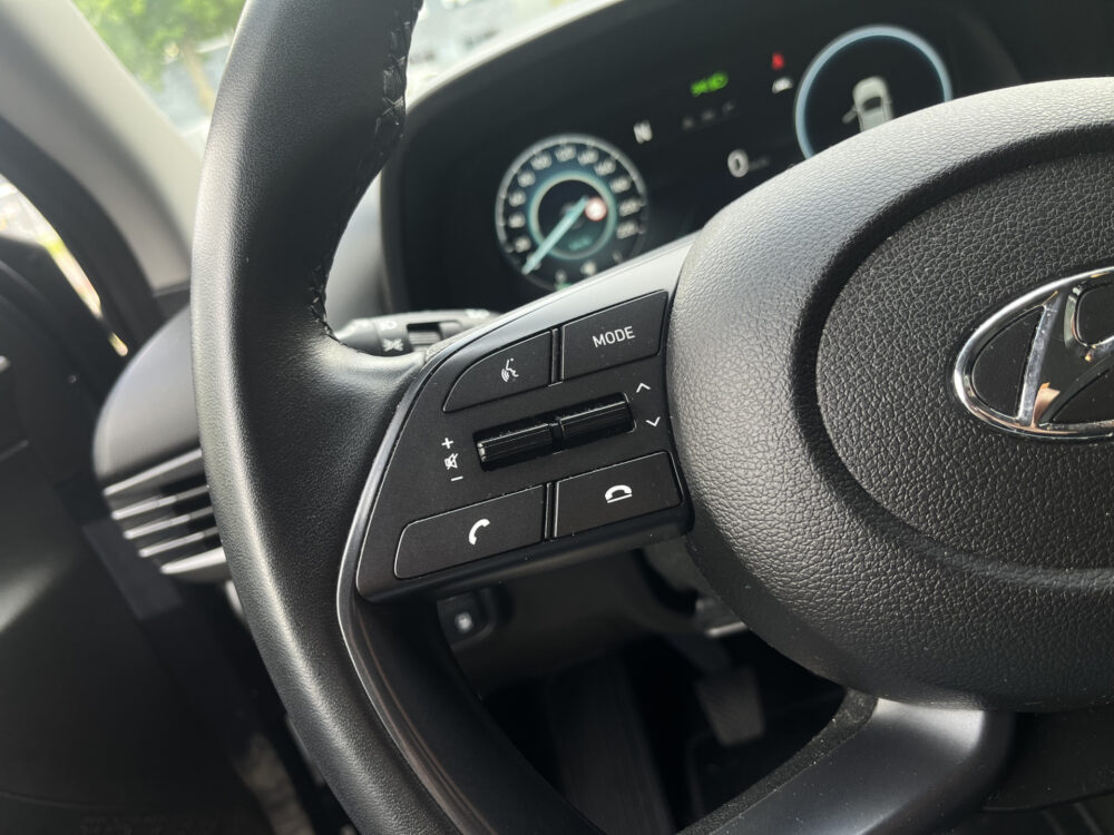 Hyundai i20 1.0 T-GDI Comfort Smart // CAMERA+SENSOREN // CRUISE // NAVI+CARPLAY // AIRCO // 17