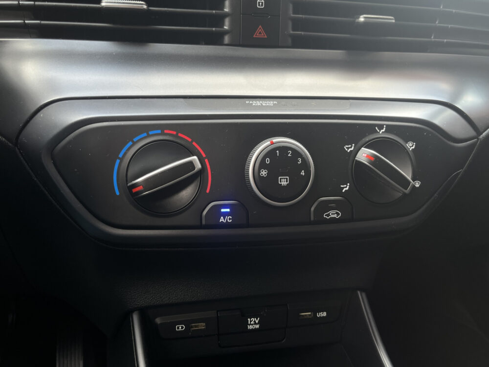 Hyundai i20 1.0 T-GDI Comfort Smart // CAMERA+SENSOREN // CRUISE // NAVI+CARPLAY // AIRCO // 22