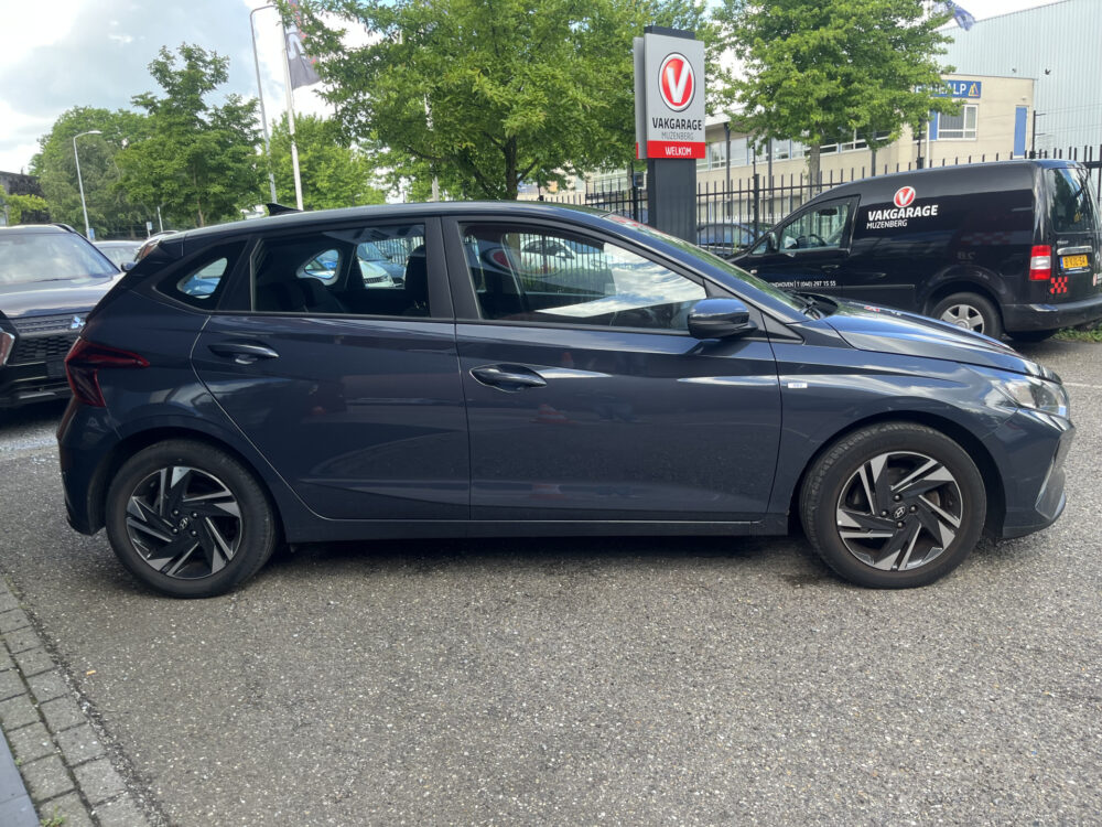 Hyundai i20 1.0 T-GDI Comfort Smart // CAMERA+SENSOREN // CRUISE // NAVI+CARPLAY // AIRCO // 8