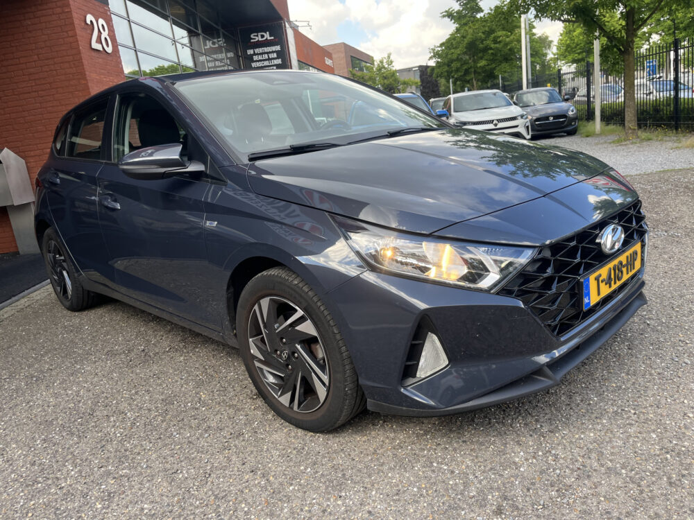 Hyundai i20 1.0 T-GDI Comfort Smart // CAMERA+SENSOREN // CRUISE // NAVI+CARPLAY // AIRCO // 9