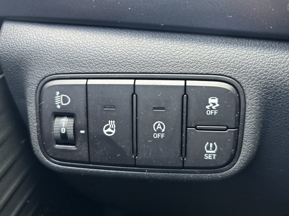 Hyundai i20 1.0 T-GDI 120PK!! N Line NIEUW MODEL // NAVI + CARPLAY // BOSE AUDIO // KEYLESS // STOEL + STUURWIELVERWARMING // CLIMA 25
