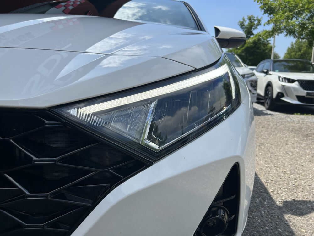 Hyundai i20 1.0 T-GDI 120PK!! N Line NIEUW MODEL // NAVI + CARPLAY // BOSE AUDIO // KEYLESS // STOEL + STUURWIELVERWARMING // CLIMA 26