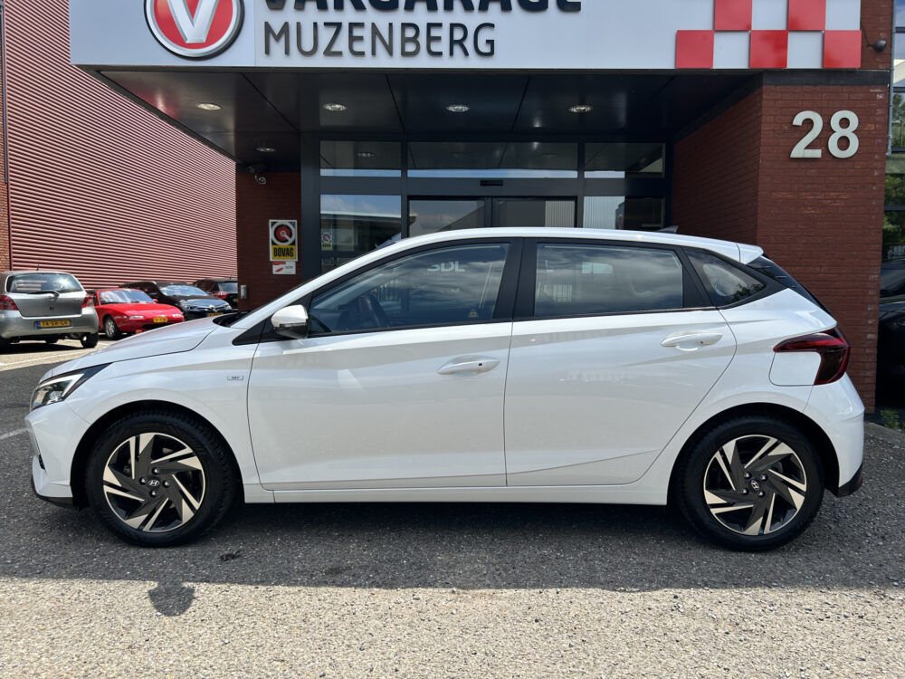 Hyundai i20 1.0 T-GDI 120PK!! N Line NIEUW MODEL // NAVI + CARPLAY // BOSE AUDIO // KEYLESS // STOEL + STUURWIELVERWARMING // CLIMA 3