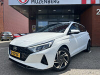 Hyundai i20 1.0 T-GDI 120PK!! N Line NIEUW MODEL // NAVI + CARPLAY // BOSE AUDIO // KEYLESS // STOEL + STUURWIELVERWARMING // CLIMA 38