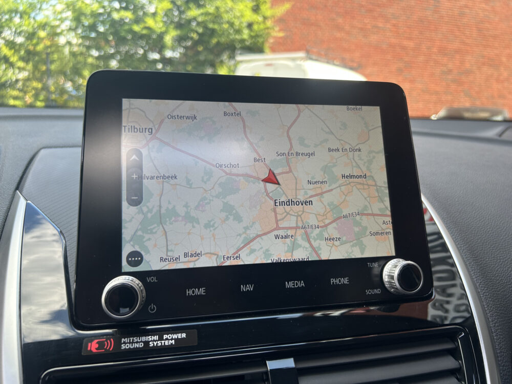 Mitsubishi Eclipse Cross 2.4 PHEV Instyle // FULL LED // LEDER // NAVI + CARPLAY // PANO/SCHUIFKANTELDAK // 360 CAMERA // ADAPTIVE CRUISE 16