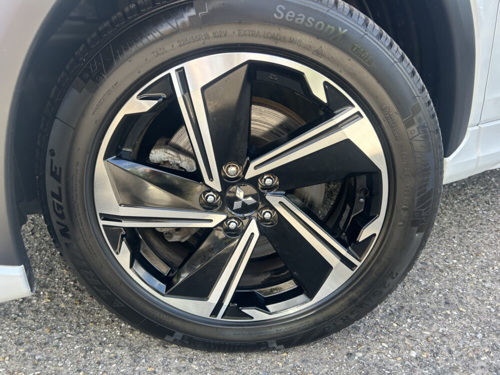 Mitsubishi Eclipse Cross 2.4 PHEV Instyle // FULL LED // LEDER // NAVI + CARPLAY // PANO/SCHUIFKANTELDAK // 360 CAMERA // ADAPTIVE CRUISE 32