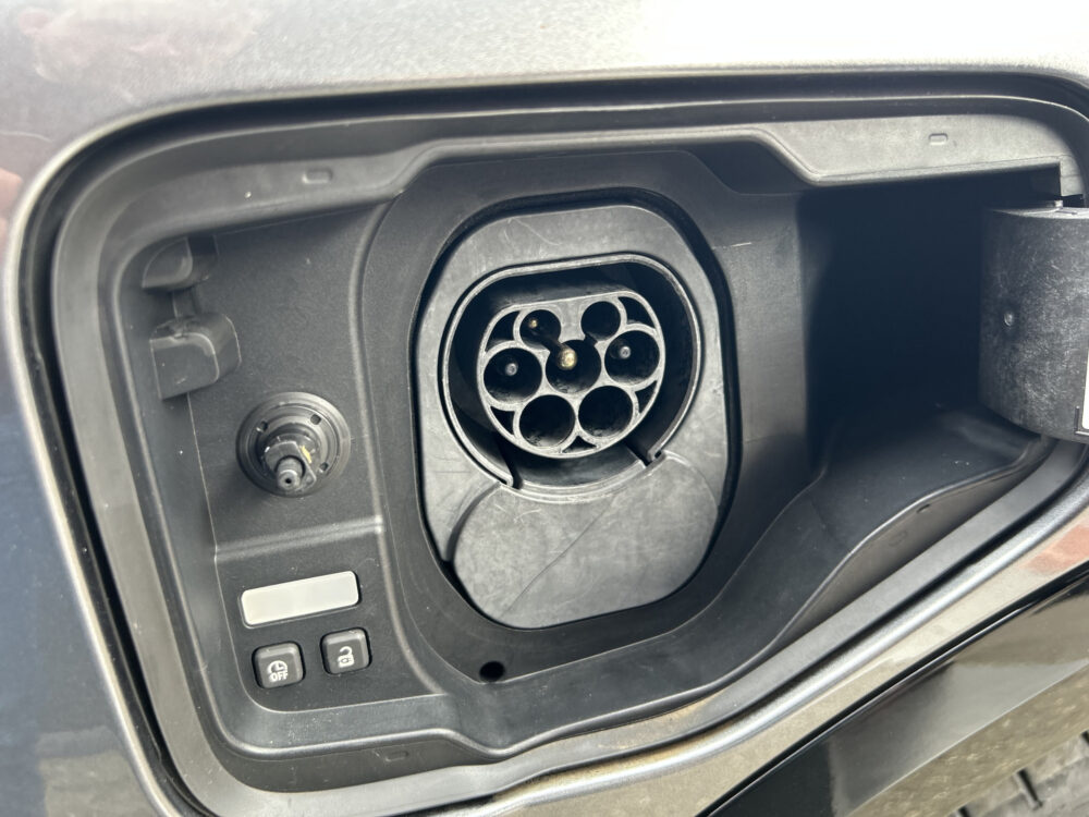 Renault Mégane E-Tech EV40 Standard Charge Techno SOH 94% // GROOT NAVI + CARPLAY // FULL LED // CAMERA // CLIMA // STOEL + STUURWIELVERWARMING 28