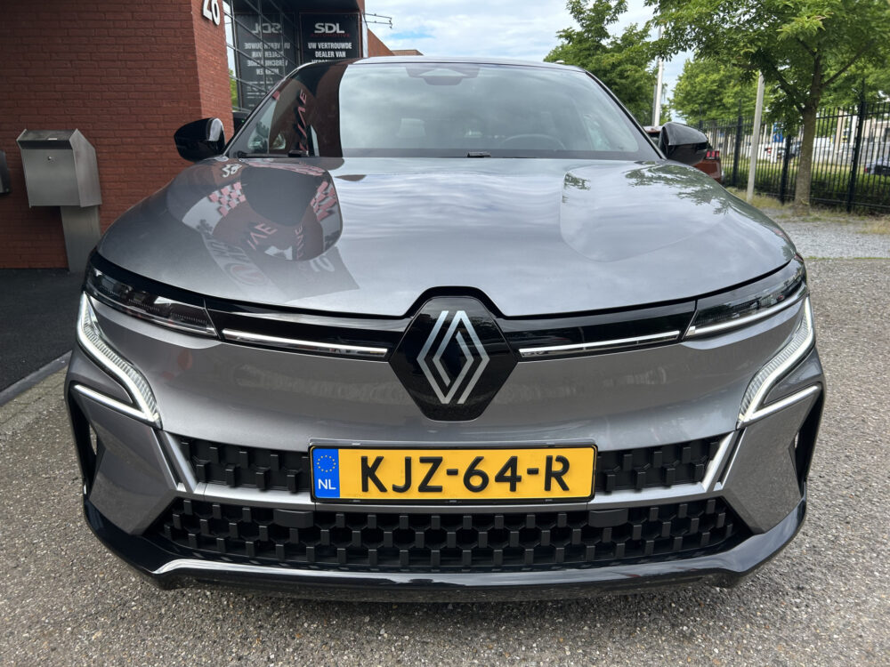 Renault Mégane E-Tech EV40 Standard Charge Techno SOH 94% // GROOT NAVI + CARPLAY // FULL LED // CAMERA // CLIMA // STOEL + STUURWIELVERWARMING 4