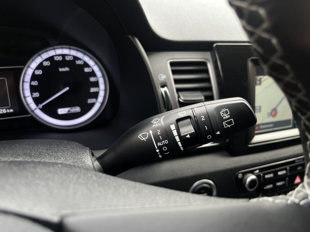 Kia Niro 1.6 GDi Hybrid DynamicLine // ADAPT. CRUISE // CAMERA+SENSOREN // KEYLESS // NAVI+CARPLAY // CLIMA // 23