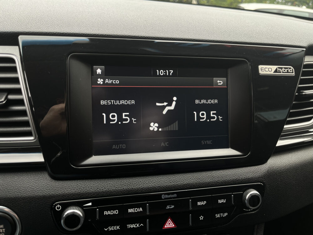 Kia Niro 1.6 GDi Hybrid DynamicLine // ADAPT. CRUISE // CAMERA+SENSOREN // KEYLESS // NAVI+CARPLAY // CLIMA // 30