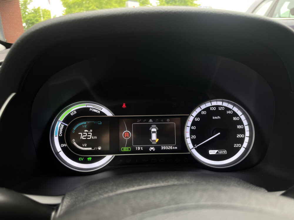 Kia Niro 1.6 GDi Hybrid DynamicLine // ADAPT. CRUISE // CAMERA+SENSOREN // KEYLESS // NAVI+CARPLAY // CLIMA // 5