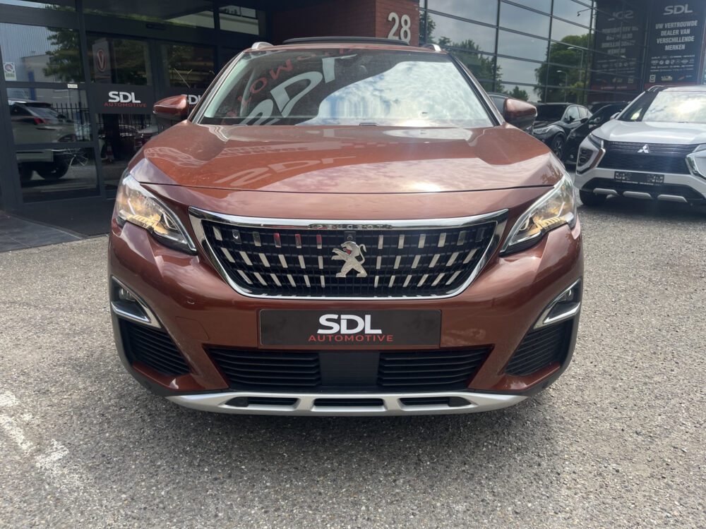 Peugeot 3008 1.2 PureTech Allure Avantage // SCHUIF-KANTELDAK // 360 CAMERA // CRUISE // NAVI+CARPLAY // HALF LEDER // 10