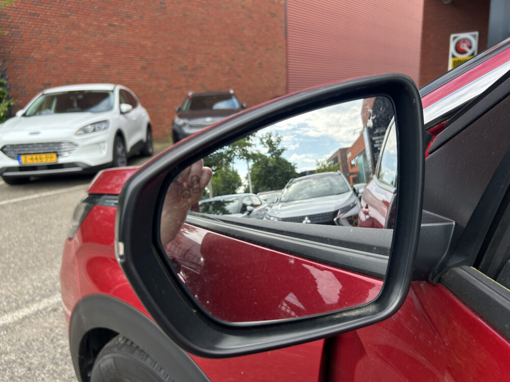 Peugeot 3008 1.6 HYbrid 225 94% SOH Allure // LED // NAVI + CARPLAY // CLIMA // CAMERA // PDC V+A 24