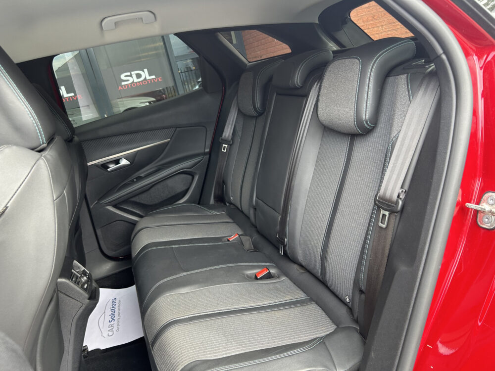 Peugeot 3008 1.6 HYbrid 225 94% SOH Allure // LED // NAVI + CARPLAY // CLIMA // CAMERA // PDC V+A 26