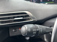 Peugeot 3008 1.6 HYbrid 225 94% SOH Allure // LED // NAVI + CARPLAY // CLIMA // CAMERA // PDC V+A 40