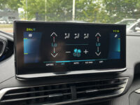 Peugeot 3008 1.6 HYbrid 225 94% SOH Allure // LED // NAVI + CARPLAY // CLIMA // CAMERA // PDC V+A 60