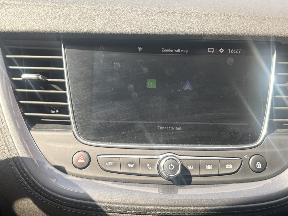 Opel Grandland X 1.2 Turbo Ultimate // MEMORY SEATS // DODENHOEK SENSOR // STOEL VERKOELING- VERWARMING // LEDEREN BEKLEDING // NAVI // CAMERA // 21