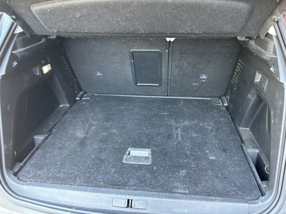 Peugeot 3008 1.2 PureTech Première // LED // FOCAL AUDIO // HALF-LEDER // APPLE CARPLAY / ANDROID AUTO // PDC V+A // CLIMA // CRUISE 26