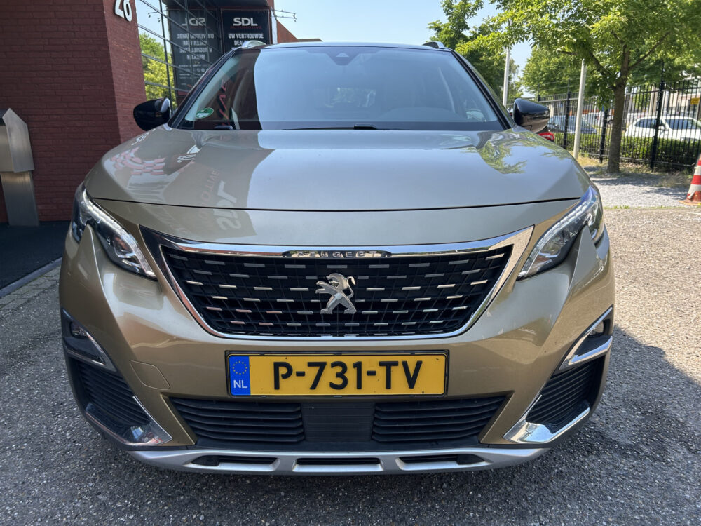 Peugeot 3008 1.2 PureTech Première // LED // FOCAL AUDIO // HALF-LEDER // APPLE CARPLAY / ANDROID AUTO // PDC V+A // CLIMA // CRUISE 4