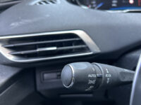 Peugeot 3008 1.2 PureTech Première // LED // FOCAL AUDIO // HALF-LEDER // APPLE CARPLAY / ANDROID AUTO // PDC V+A // CLIMA // CRUISE 41