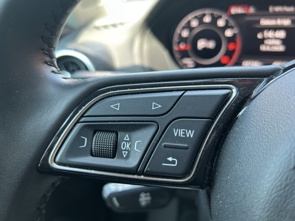 Audi Q2 35 TFSI S-Line Edition // SCHUIFKANTELDAK // VIRTUAL COCKPIT // FULL LED // LEDER // NAVI // CAMERA // KEYLESS // CLIMA // STOEL 9