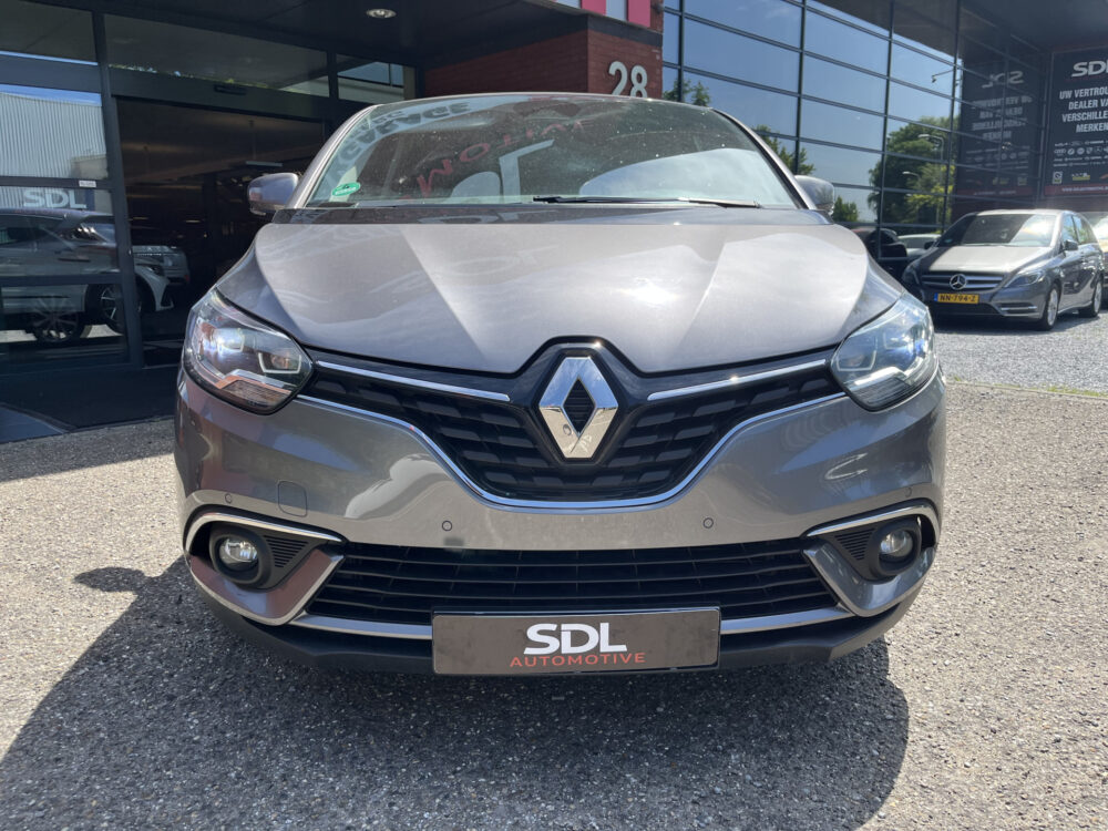 Renault Scénic 1.2 TCe Bose // WEGKLAPBARE TREKHAAK // BOSE // DODEHOEK // KEYLESS // CAMERA+SENSOREN // NAVI // 11