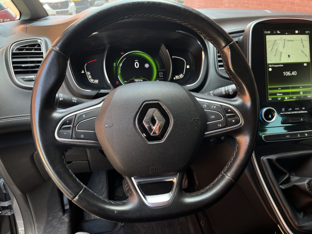 Renault Scénic 1.2 TCe Bose // WEGKLAPBARE TREKHAAK // BOSE // DODEHOEK // KEYLESS // CAMERA+SENSOREN // NAVI // 23