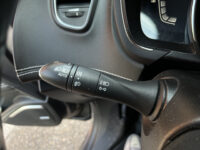 Renault Scénic 1.2 TCe Bose // WEGKLAPBARE TREKHAAK // BOSE // DODEHOEK // KEYLESS // CAMERA+SENSOREN // NAVI // 58